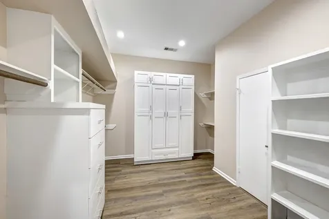 9171 Briar Forest Drive Houston TX 77024