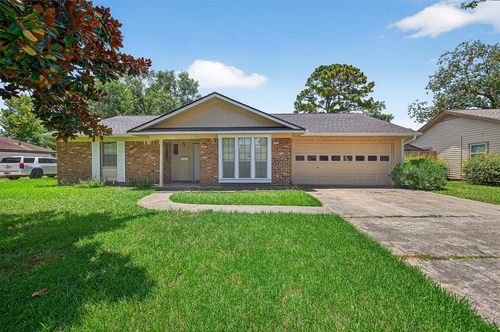 10318 Belfast Road La Porte TX 77571