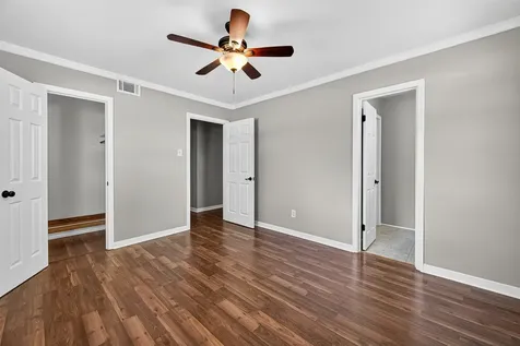 10318 Belfast Road La Porte TX 77571