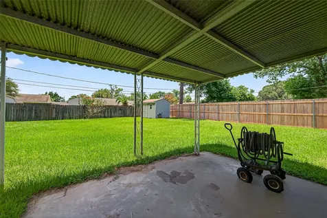 10318 Belfast Road La Porte TX 77571