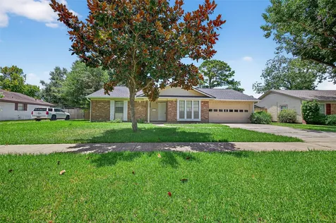10318 Belfast Road La Porte TX 77571