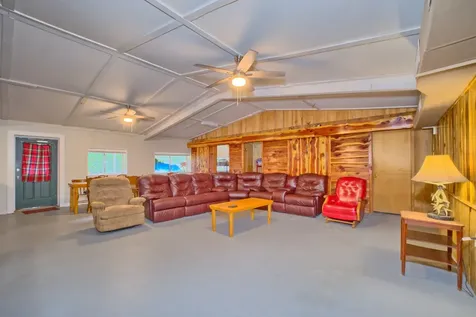 10295 E Hwy 255 Street Burkeville TX 75932