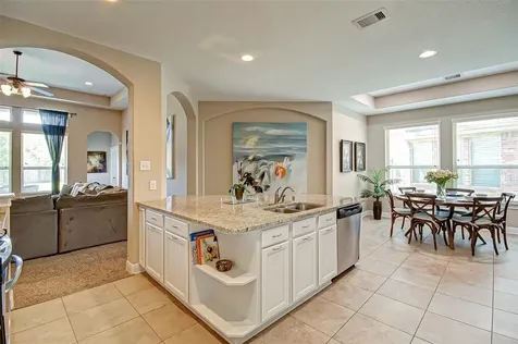 6 Galleta Court The Woodlands TX 77389