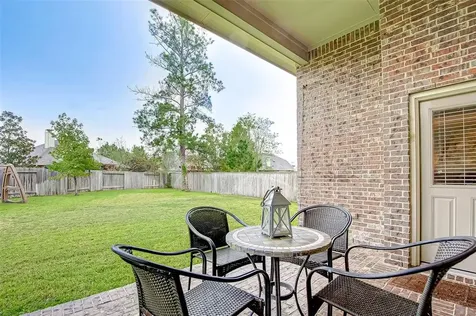 6 Galleta Court The Woodlands TX 77389