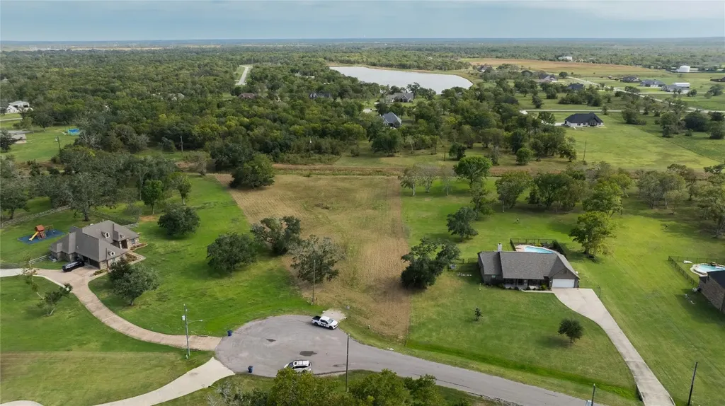 33211 Blue Marlin Drive Richwood TX 77515