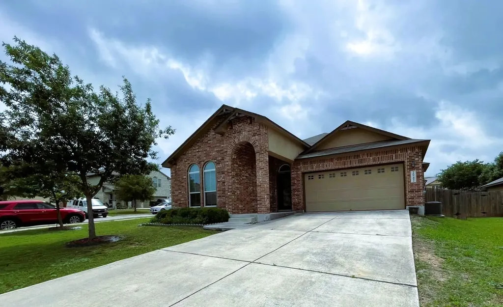2942 Oak Branch Ridge New Braunfels TX 78130