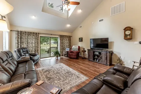 14 Wildwood Lake Drive Huntsville TX 77340