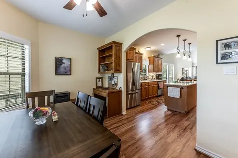 14 Wildwood Lake Drive Huntsville TX 77340