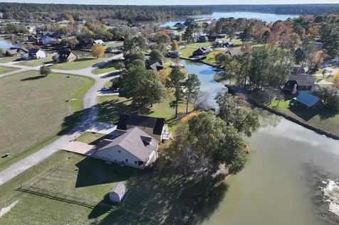 14 Wildwood Lake Drive Huntsville TX 77340