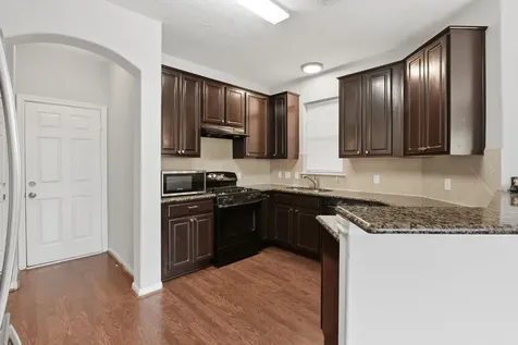 5227 Brinkman Court Houston TX 77091