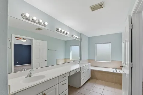 5227 Brinkman Court Houston TX 77091