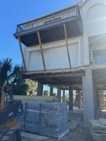 15 Harbour Drive Nassau Bay TX 77058