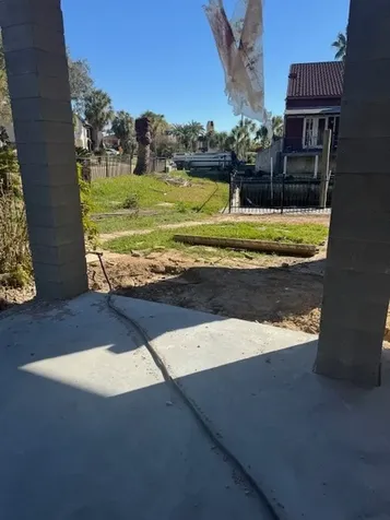 15 Harbour Drive Nassau Bay TX 77058