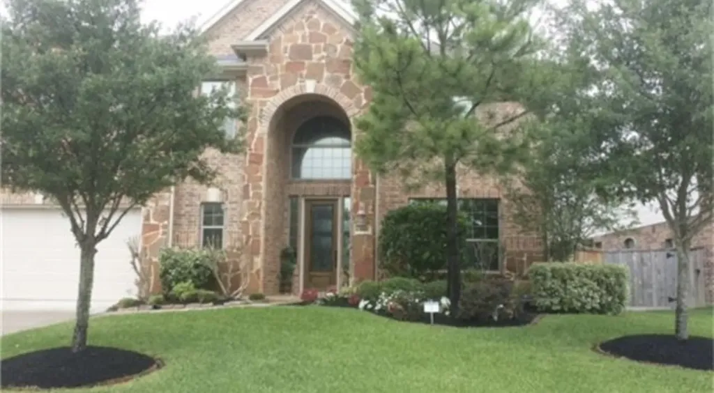 13915 Sawmill Run Lane Houston TX 77044