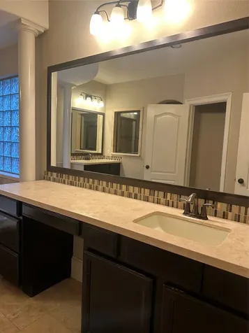 13915 Sawmill Run Lane Houston TX 77044
