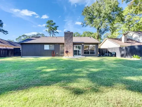 15102 Rolling Oaks Drive Houston TX 77070