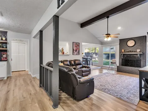 15102 Rolling Oaks Drive Houston TX 77070