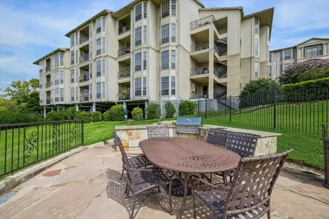 5353 Memorial Drive 4053 Houston TX 77007