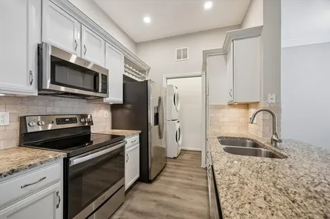 5353 Memorial Drive 4053 Houston TX 77007