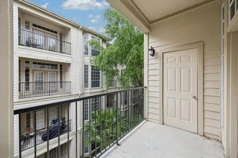 5353 Memorial Drive 4053 Houston TX 77007