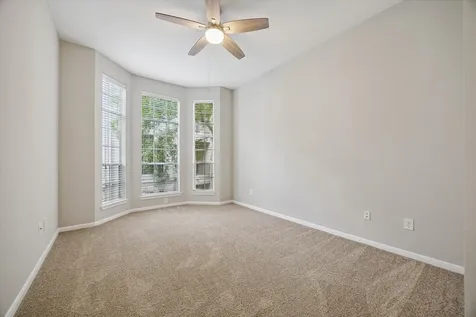 5353 Memorial Drive 4053 Houston TX 77007