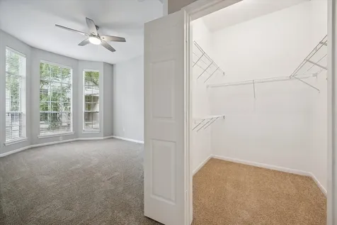 5353 Memorial Drive 4053 Houston TX 77007