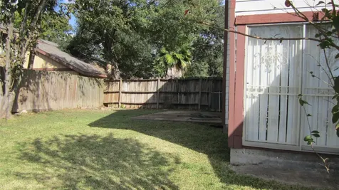 12122 Kemerton Drive Houston TX 77099