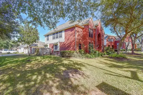 2810 Grassy Knoll Court Sugar Land TX 77478