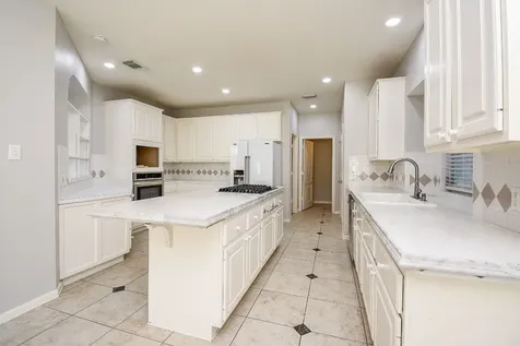 2810 Grassy Knoll Court Sugar Land TX 77478