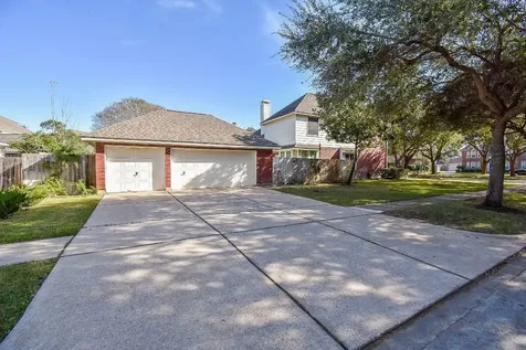 2810 Grassy Knoll Court Sugar Land TX 77478