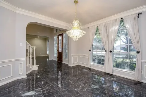2810 Grassy Knoll Court Sugar Land TX 77478
