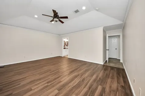 1024 Glenview Drive Pearland TX 77581