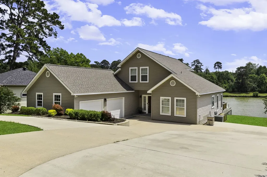 537 Caney Creek Drive Livingston TX 77351