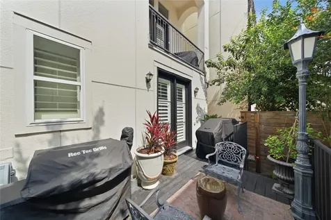 1514 W 23rd Street Houston TX 77008