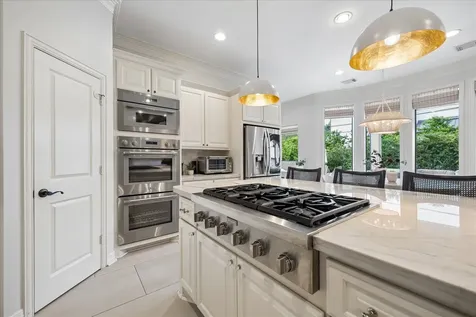 3642 Aberdeen Way Houston TX 77025