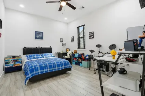 540 Road 662 Dayton TX 77535