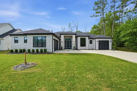 540 Road 662 Dayton TX 77535