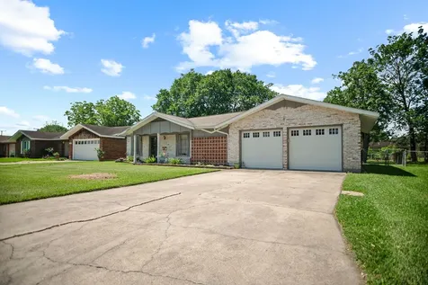 519 Travis Street Port Lavaca TX 77979