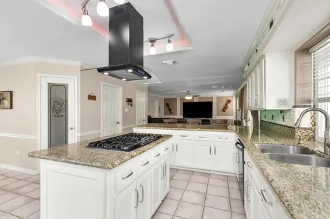 2108 Kildare Drive Pearland TX 77581
