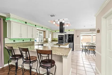 2108 Kildare Drive Pearland TX 77581