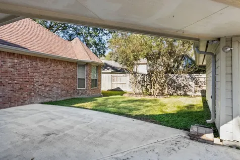 2922 Maple Bend Drive Kingwood TX 77345