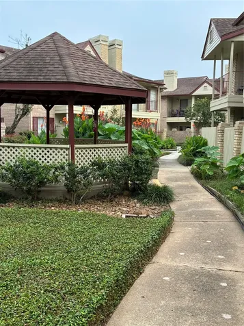 2120 El Paseo Street 1901 Houston TX 77054