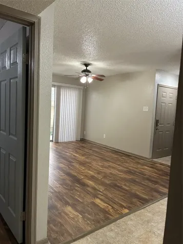 2120 El Paseo Street 1901 Houston TX 77054