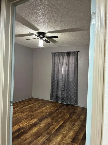 2120 El Paseo Street 1901 Houston TX 77054