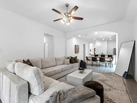 24543 Songlark Bend Drive Tomball TX 77375
