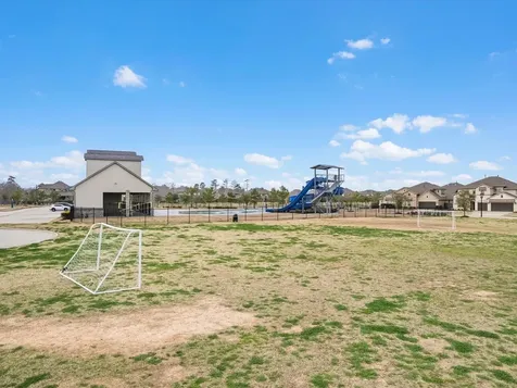 24543 Songlark Bend Drive Tomball TX 77375