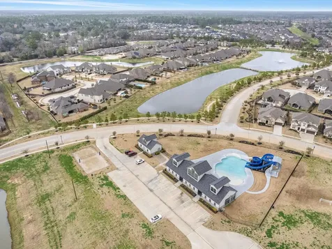 24543 Songlark Bend Drive Tomball TX 77375