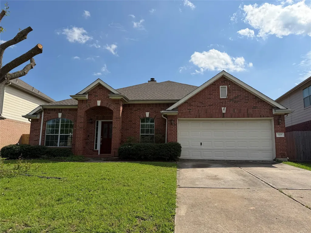 3815 Beacons View Lane Friendswood TX 77546