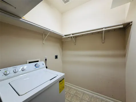 3815 Beacons View Lane Friendswood TX 77546