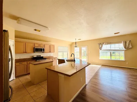 3815 Beacons View Lane Friendswood TX 77546